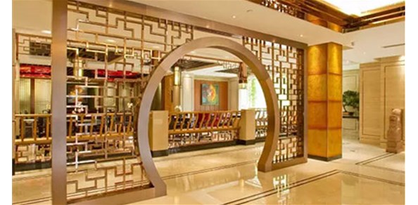 不銹鋼屏風(fēng)專業(yè)制作，為您提供一站式服務(wù)！